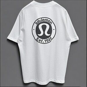 NWT Lululemon White Round Neck Short-Sleeved T-Shirt